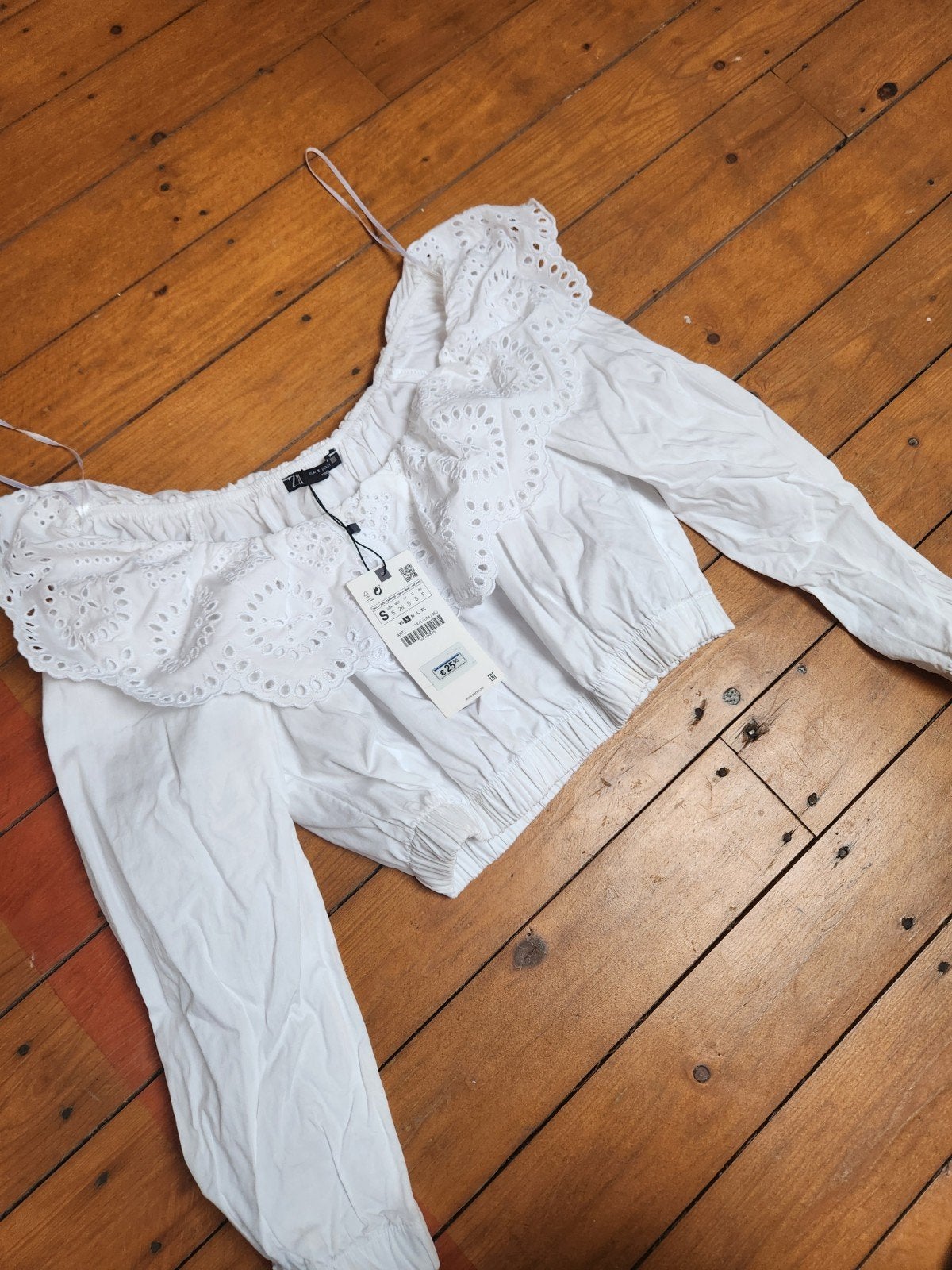 Zara witte off-shoulder top met broderie, maat S, Nieuw, Ophalen of Verzenden, Lange mouw, Maat 36 (S)
