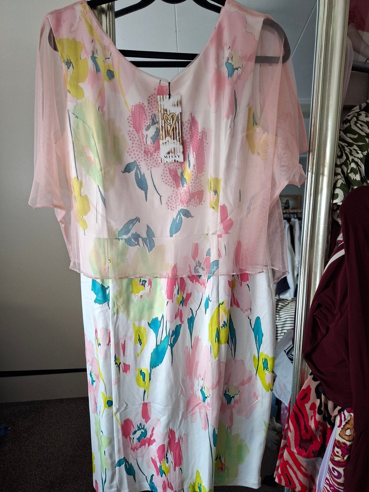 Missy jurk (xl)nieuw;GRATIS VERZENDING., Verzenden, Nieuw, Maat 46/48 (XL) of groter, Onder de knie