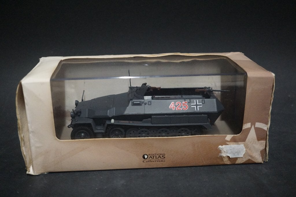 Atlas Duitse Sd kfz 251 half track - 1/43 - TOP, Ophalen of Verzenden, Zo goed als nieuw, Overige merken