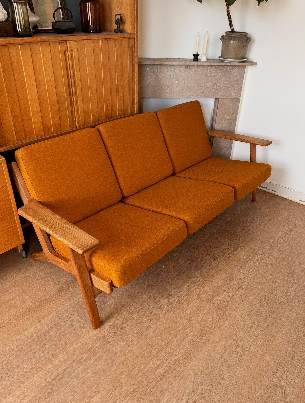 Hans J. Wegner GE290 Driezitsbank - Kvadrat Wol, Huis en Inrichting, Banken | Sofa's en Chaises Longues, Ophalen, 150 tot 200 cm