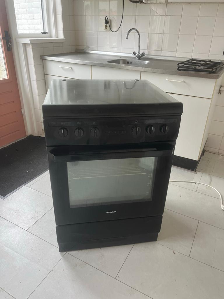Inventum Vrijstaand Gasfornuis met Oven - Zwart, Witgoed en Apparatuur, Fornuizen, Gebruikt, Vrijstaand, Gas, 4 kookzones, 85 tot 90 cm