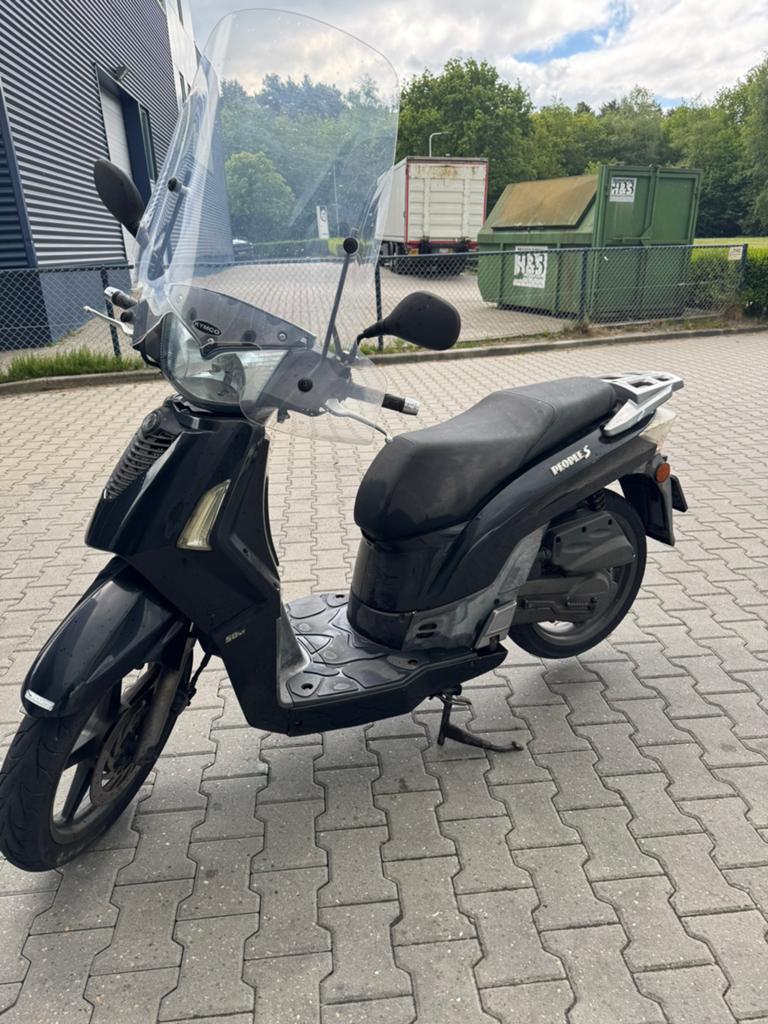 Te koop kymco people s geel kenteken, Fietsen en Brommers, Scooters | Kymco, Ophalen, Gebruikt, Maximaal 45 km/u, People S