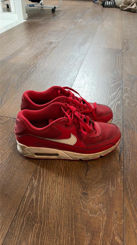 Rode Nike Air Max ID - Custom sneakers - Maat 38, Ophalen of Verzenden, Gedragen, Rood, Sneakers of Gympen