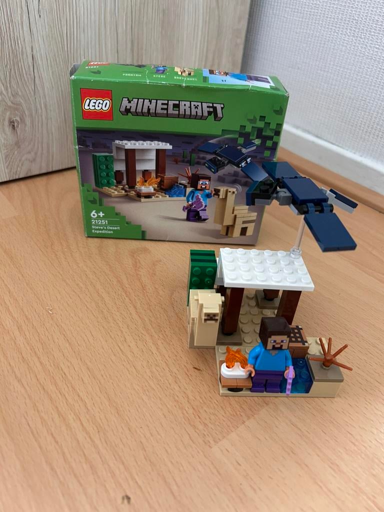LEGO , minecraft . Steve’s desert Expedition, Ophalen of Verzenden, Zo goed als nieuw