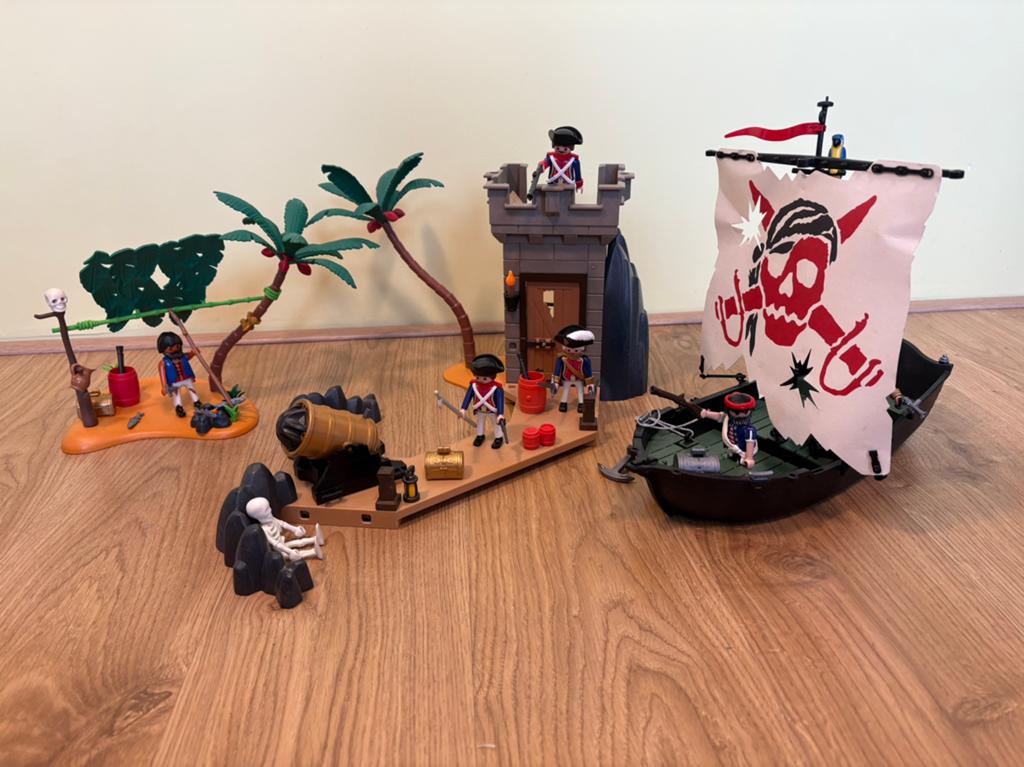 Piratenschip, Ophalen of Verzenden, Gebruikt, Jongen of Meisje