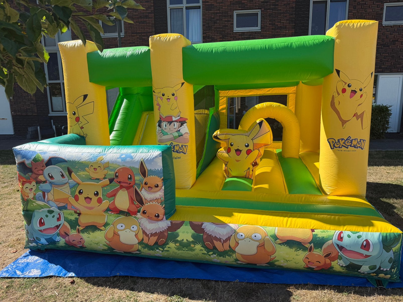 Pokémon Springkussen inclusief Blower, Ophalen, Zo goed als nieuw, Overige