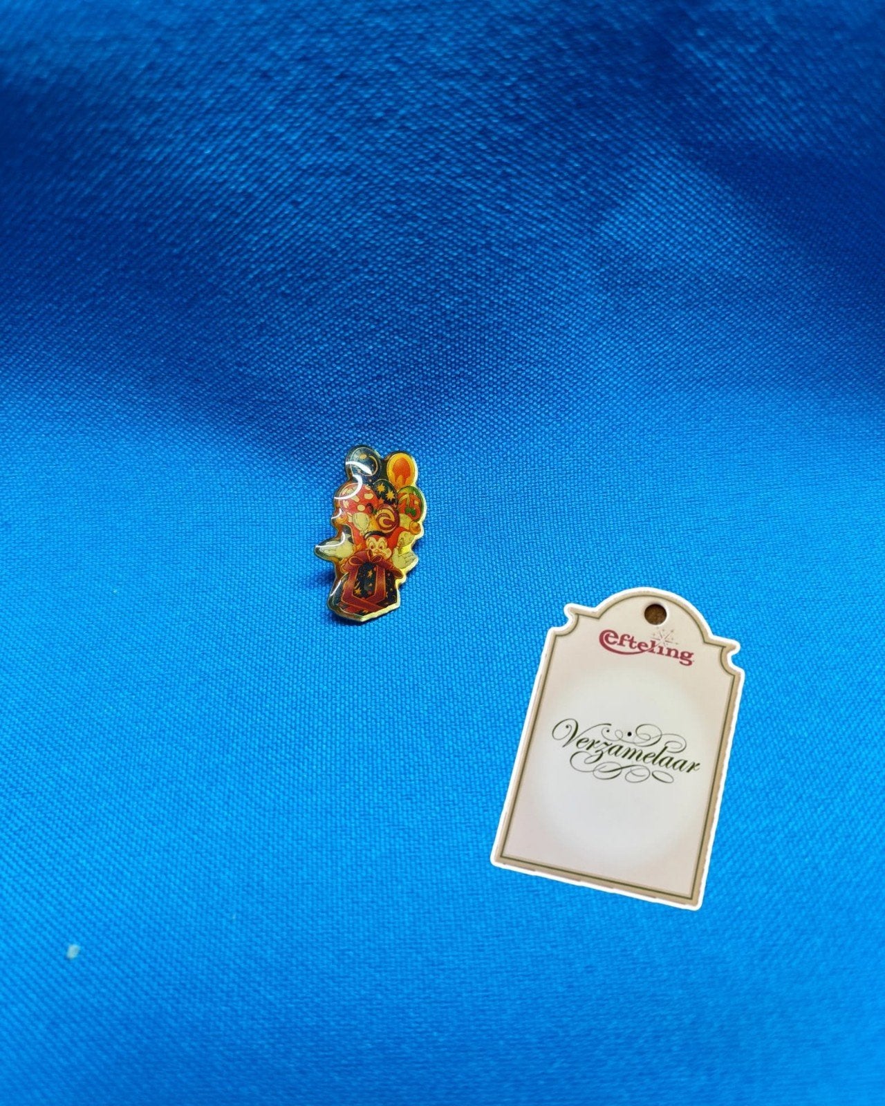 Efteling jubileum pin 45 jaar Efteling, Ophalen of Verzenden, Nieuw, Button of Speldje
