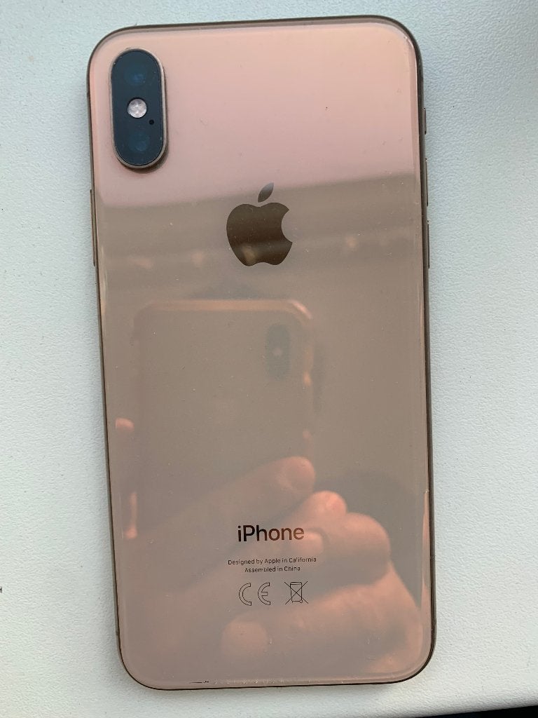 Te koop: iPhone XS & iPhone SE, Telecommunicatie, Mobiele telefoons | Apple iPhone, Ophalen, Gebruikt, IPhone XS, 64 GB