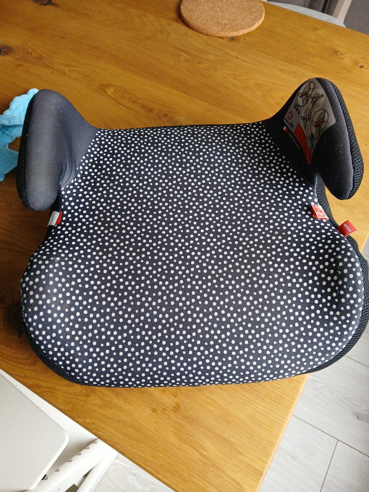 Hema auto opzetzitje / verhoger 15-36 kg, Overige merken, 15 t/m 36 kg, Ophalen of Verzenden, Gebruikt