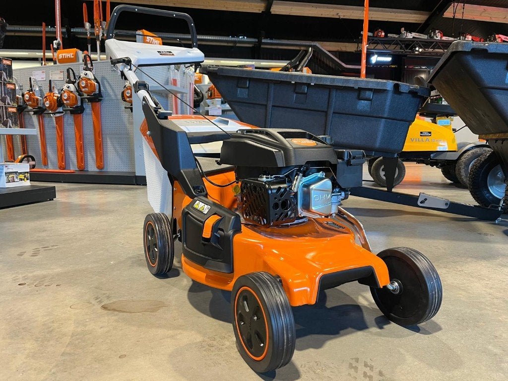 Opruiming Stihl demo grasmaaiers, verticuteermachine, enz., Tuin en Terras, Ophalen, ANDREAS STIHL NV, Accu-grasmaaier, Zo goed als nieuw