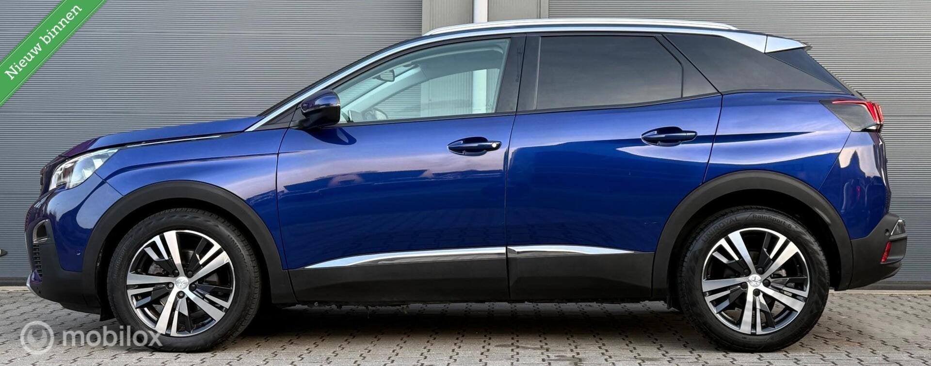 Peugeot 3008 1.2 PureTech Allure Automaat Navi/Carplay/Clima, Auto's, 1295 kg, 1199 cc, Met garantie (alle), Blauw