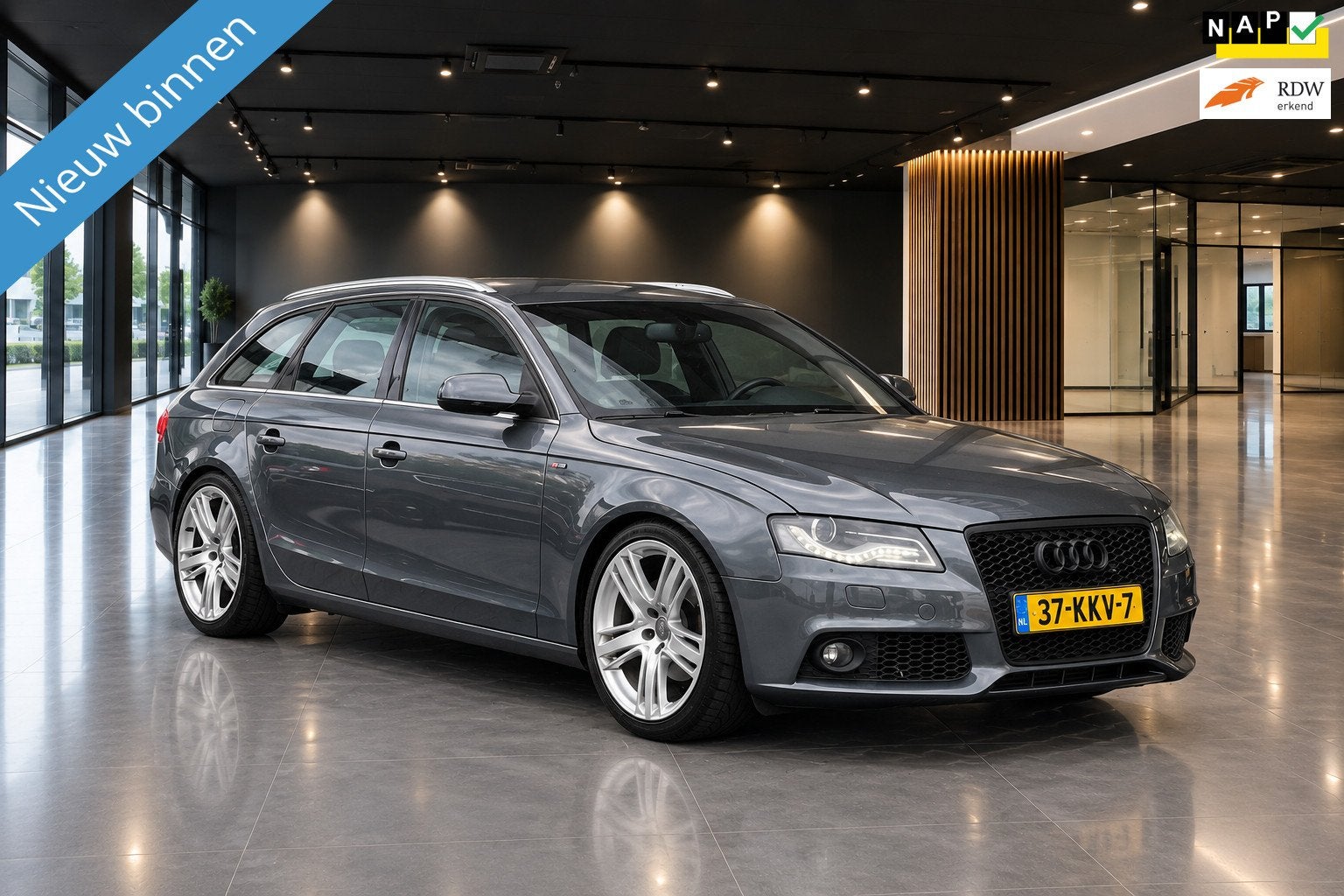 Audi A4 Avant 2.0 TFSI S-LINE EDITION AIRCO NAVI APK-2027, Auto's, Voorwielaandrijving, 15 km/l, Gebruikt, Zwart