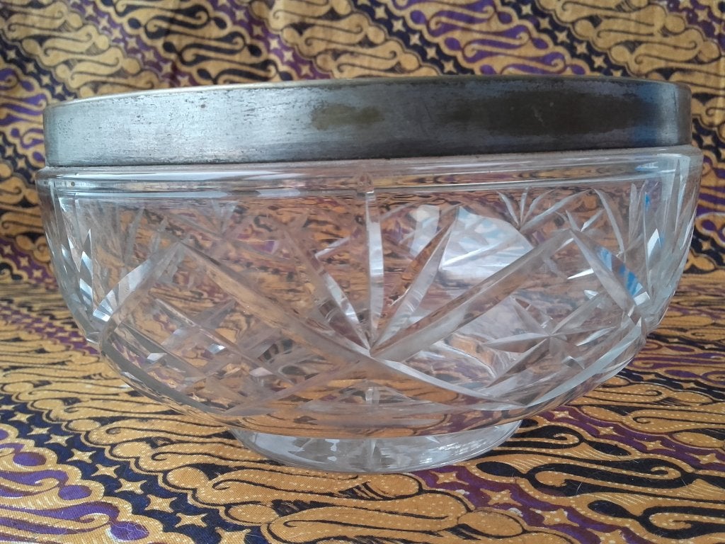 Mooie zware antieke Engelse kom of schaal van kristal 19 cm., Antiek en Kunst, Antiek | Woonaccessoires, Ophalen of Verzenden