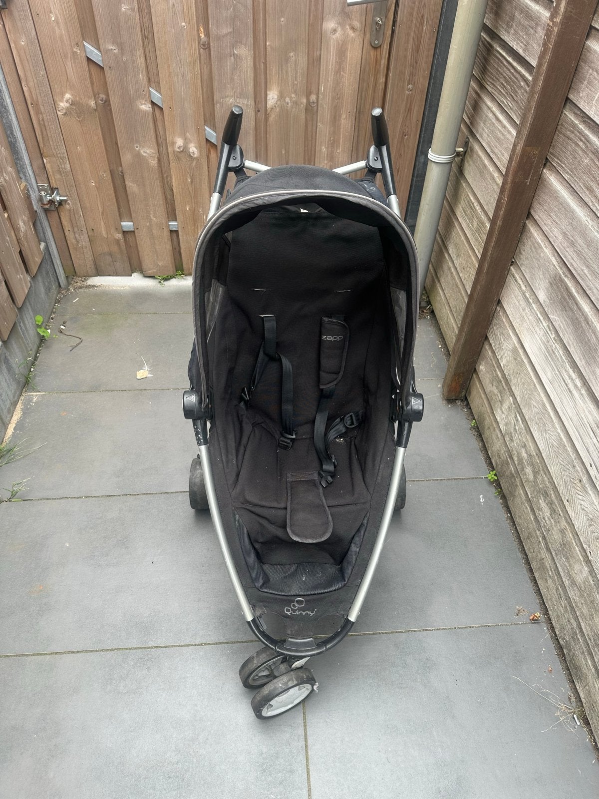 Quinny Zapp kinderwagen - Compact en handig, Ophalen, Gebruikt, Quinny, Zonnekap