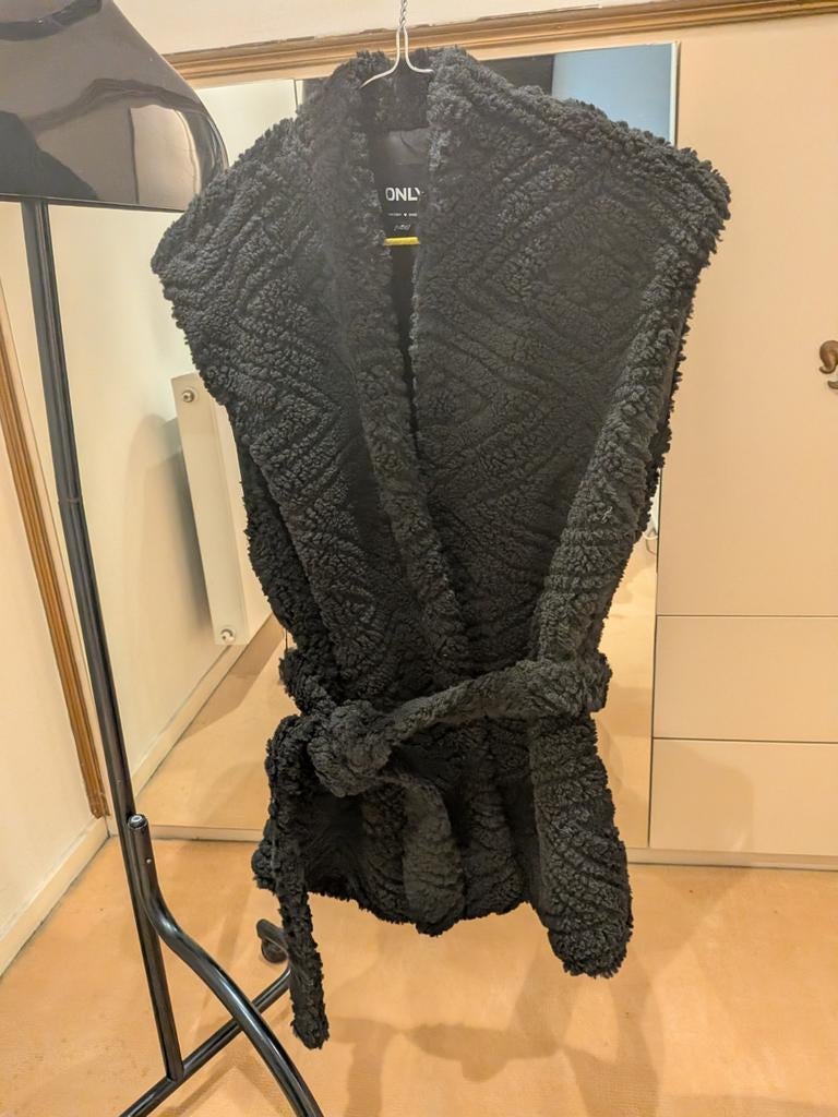 Only Gilet Teddy zwart maat S, Kleding | Dames, Bodywarmers, Only, Zwart, Nieuw, Ophalen of Verzenden