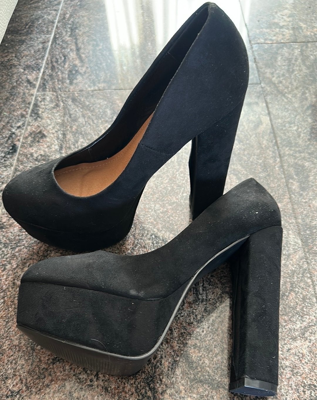 Zwarte DAME ROSE plateaupumps - Maat 38, Kleding | Dames, Schoenen, Ophalen of Verzenden, Zo goed als nieuw, Zwart, Pumps