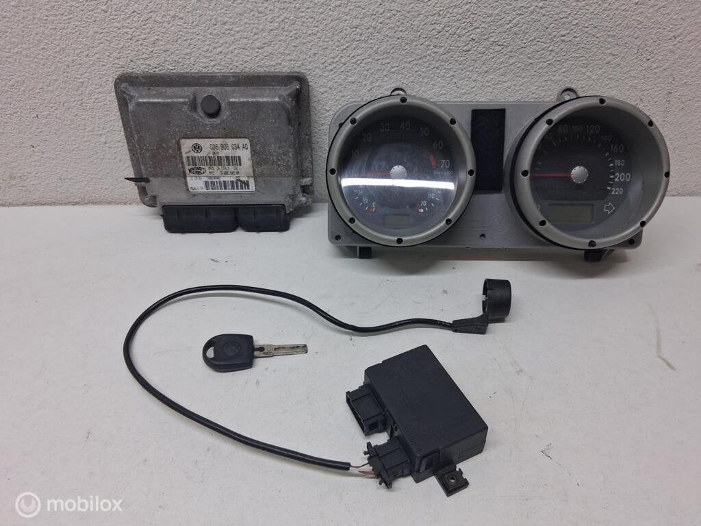 Contactslot + sleutel Vw Lupo 1.4-16V ('98-'05) 036906034AQ, Gebruikt, Volkswagen, Ophalen of Verzenden