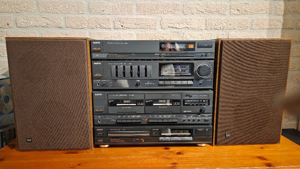 Sanyo Stereo set met dubbel cassette deck en CD speler, Ophalen, Gebruikt, Overige merken