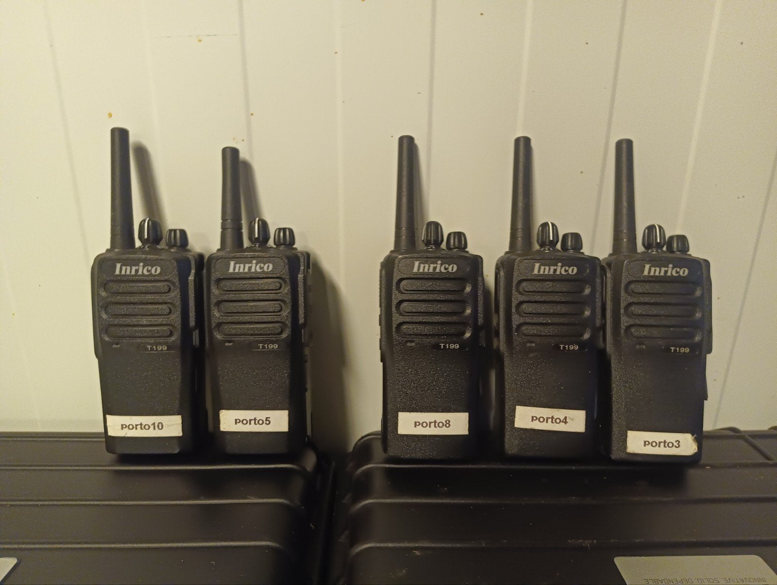 Inrico T199 9 stuks, Telecommunicatie, 15 km of meer, Ophalen of Verzenden, Zo goed als nieuw, Portofoon of Walkie-talkie
