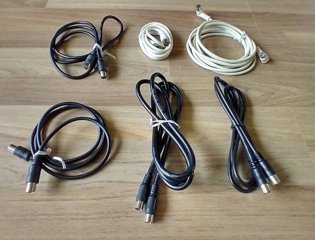 diverse coaxkabel coax radio tv kabel, Audio, Tv en Foto, Audiokabels en Televisiekabels, Ophalen of Verzenden, Zo goed als nieuw