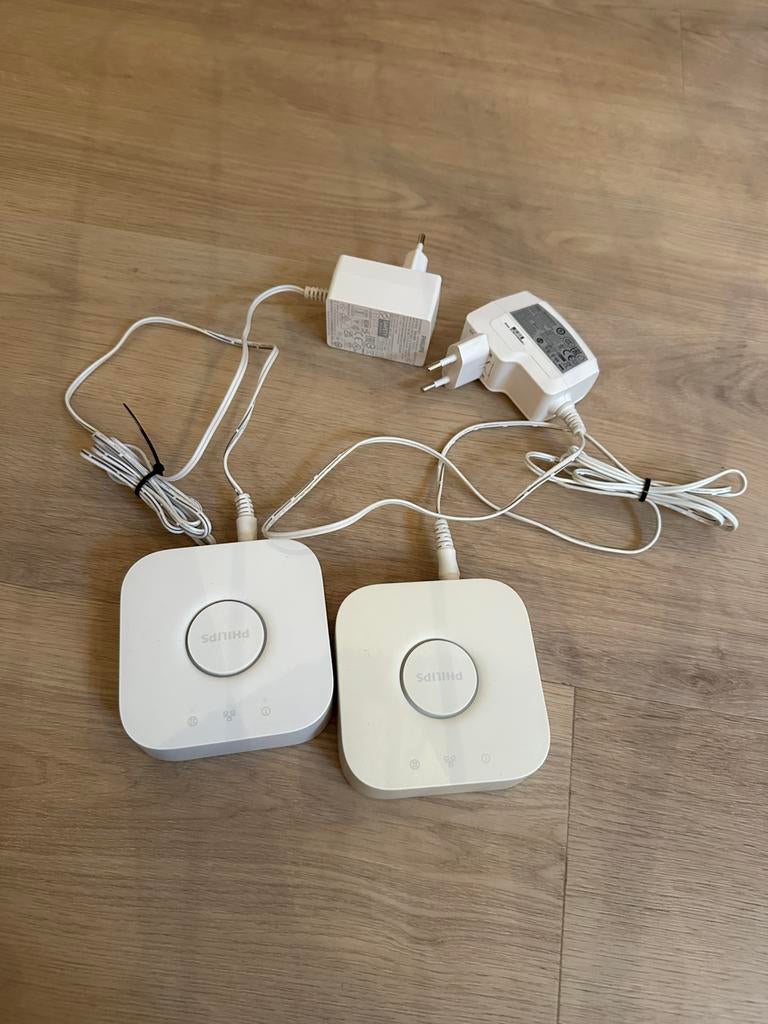 2 Philips Hue bridges te koop, Huis en Inrichting, Ophalen of Verzenden, Gebruikt