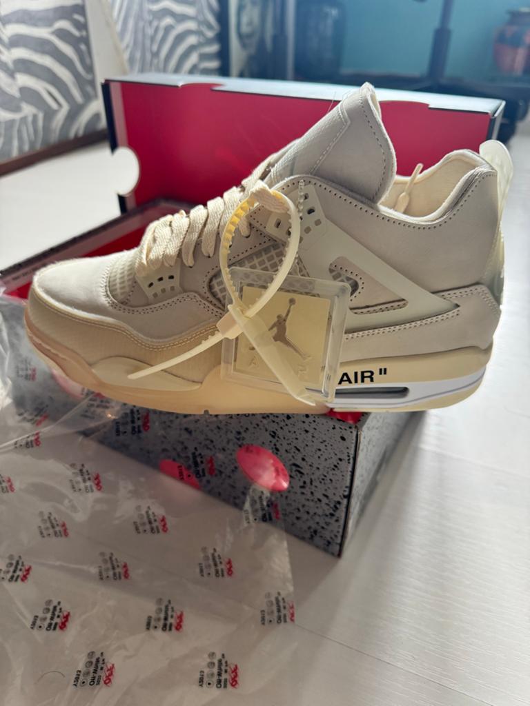 Nike Air Jordan 4 Retro SP Off-White Sail (W) - Maat 44, Kleding | Heren, Schoenen, Ophalen of Verzenden, Zo goed als nieuw, Wit