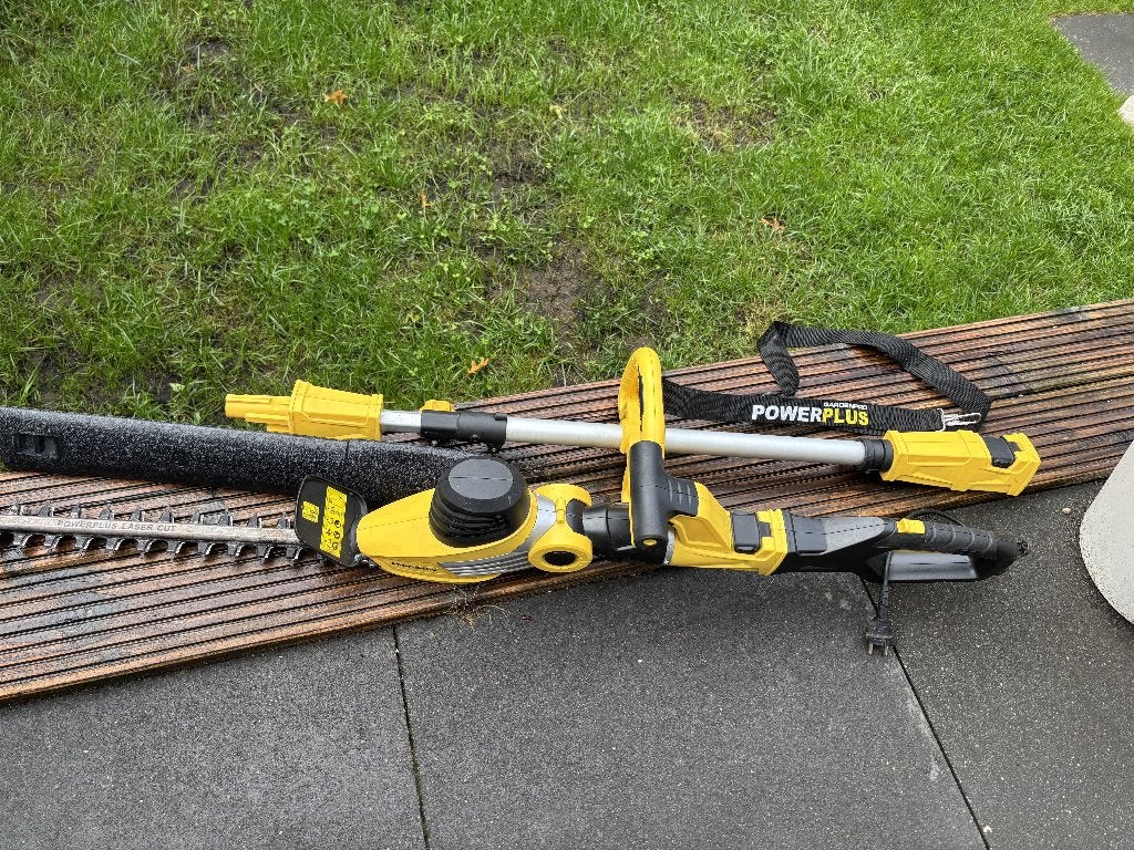 Powerplus POWXG2042 telescopische heggenschaar 750W, Ophalen, Gebruikt, Elektrisch, POWERPLUS