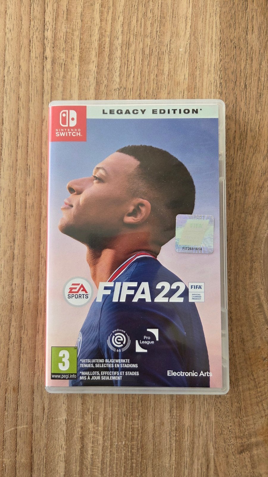 FIFA 22 Legacy Edition - Nintendo Switch, Ophalen of Verzenden, Zo goed als nieuw, Eén computer, Sport