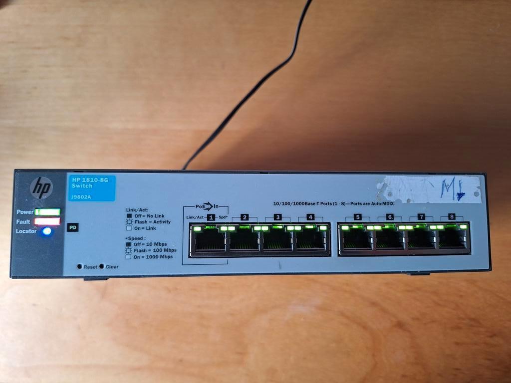 HP 1810-8G Managed Switch Fanless - Ideaal voor Thuis, Computers en Software, Netwerk switches, Ophalen of Verzenden, Gebruikt