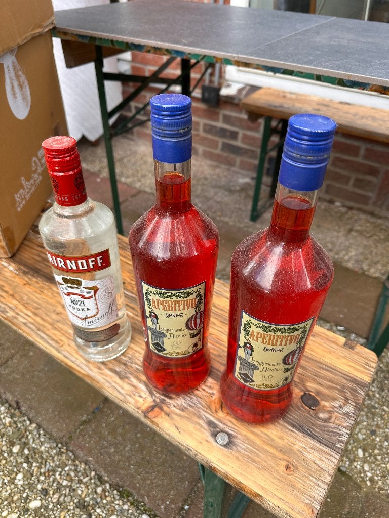 Aperitivo (Spritz cocktail) en Smirnoff Vodka, Verzamelen, Ophalen of Verzenden, Nieuw
