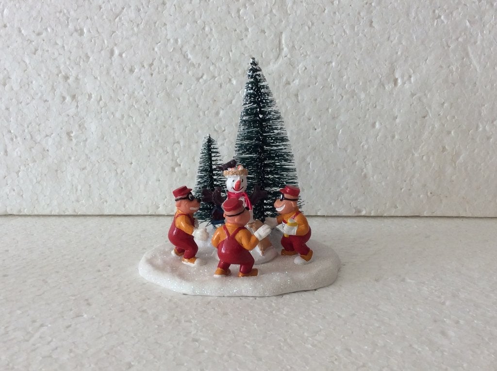 Disney zware jongens - beeldje - kerstdorp, Ophalen of Verzenden, Zo goed als nieuw, Beeldje of Figuurtje