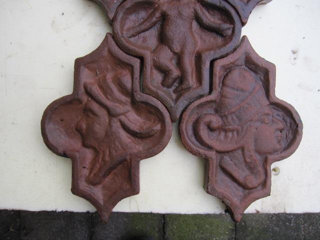 88 antieke haardtegels, 6 verschillende figuren vuurvast, Ophalen