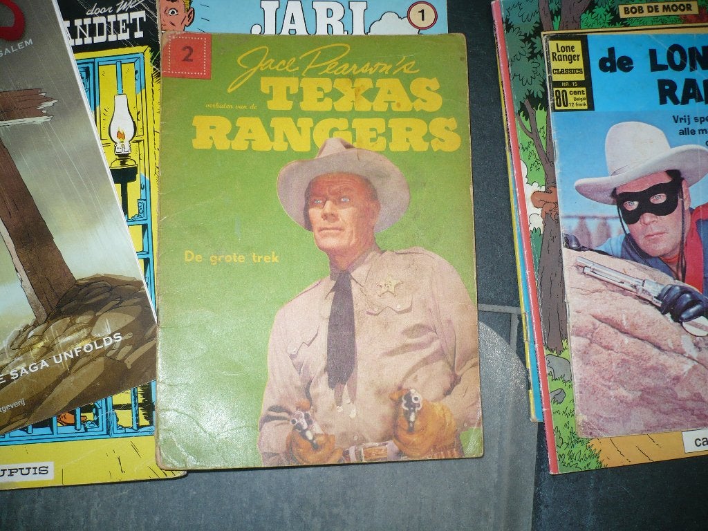 7 verschillende strips amoras texas ranger lone ranger, Boeken, Gelezen, Europa, Ophalen of Verzenden, Meerdere comics
