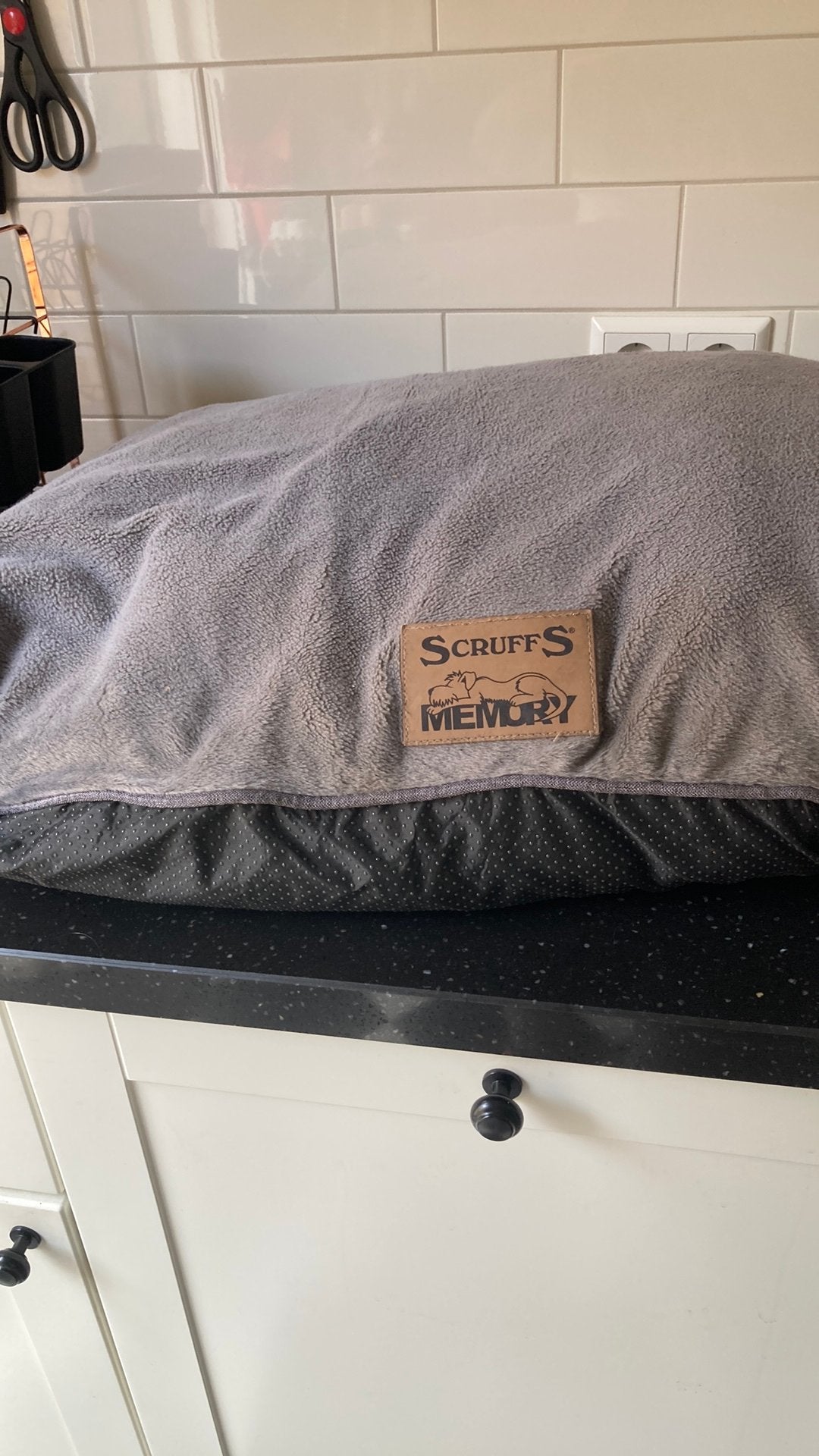 Scruffs honden  bed memory foam. Grijs, Ophalen of Verzenden, Zo goed als nieuw, Overige