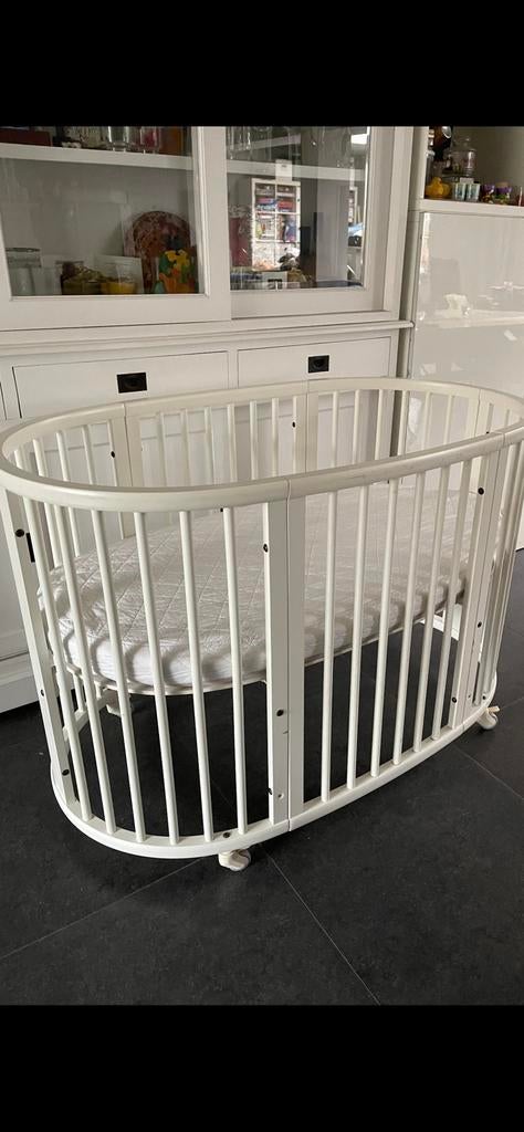 Stokke Sleepi + matras 0-4 jaar, Ophalen, Ledikant