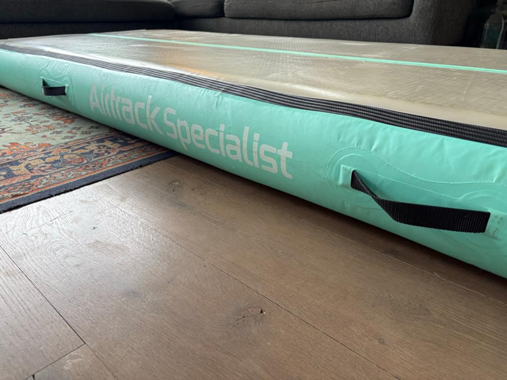 Airtrack 3x1x0,2 meter, Sport en Fitness, Turnen, Ophalen, Overige typen, Kindermaat 122 t/m 140, Zo goed als nieuw