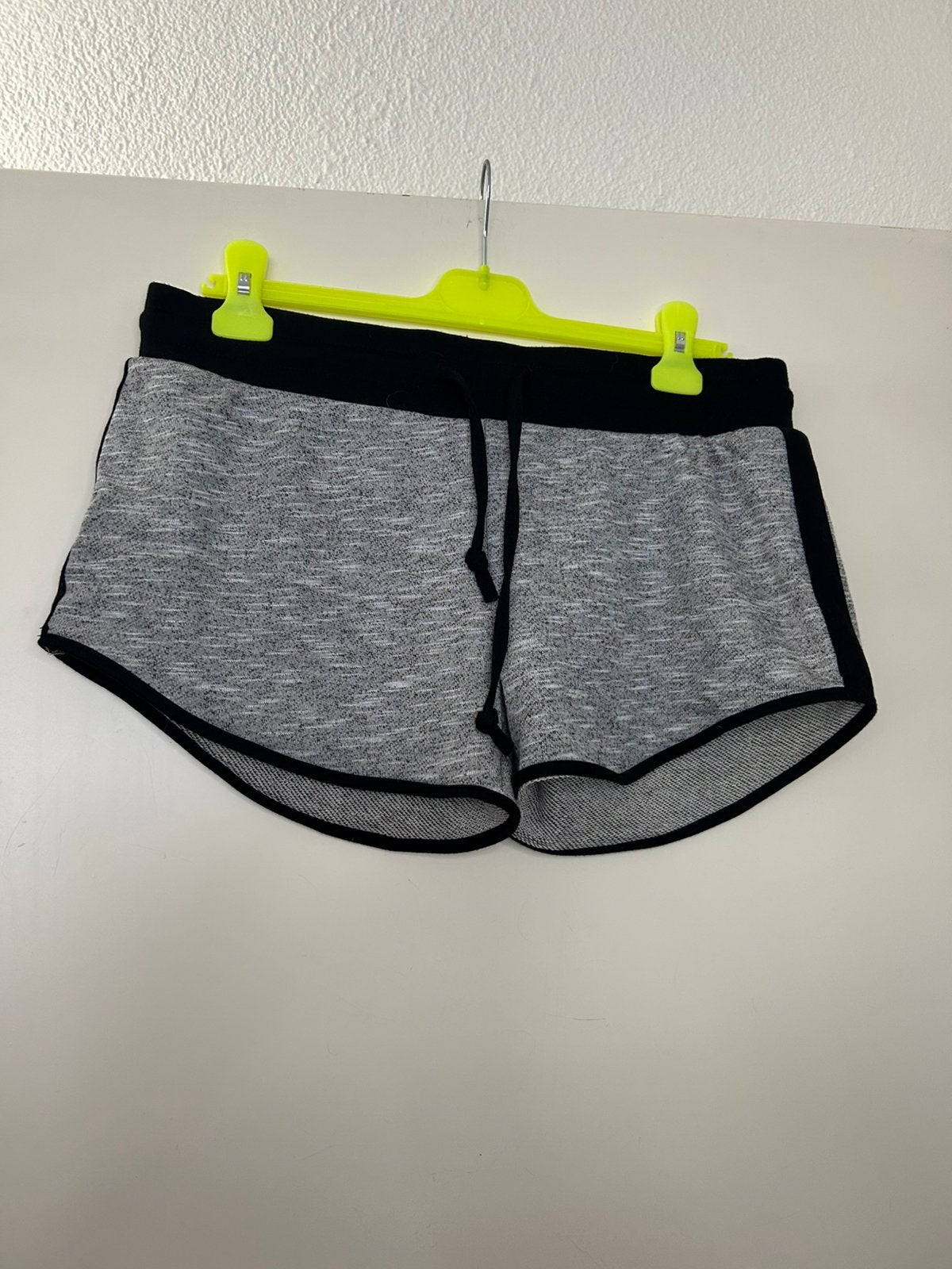 Grijze dames korte broek | Zeeman | maat 44 | nieuw, Kort, Maat 42/44 (L), Nieuw, Ophalen of Verzenden