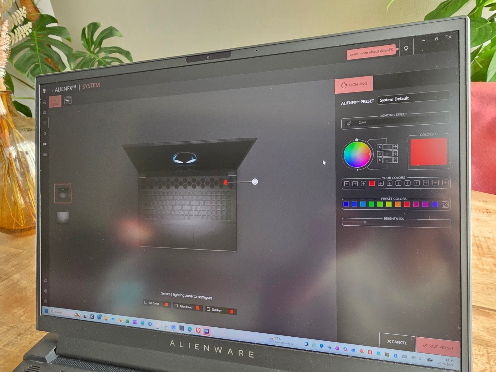 Foto 5 van Alienware Gaming Laptop - Krachtige Prestaties