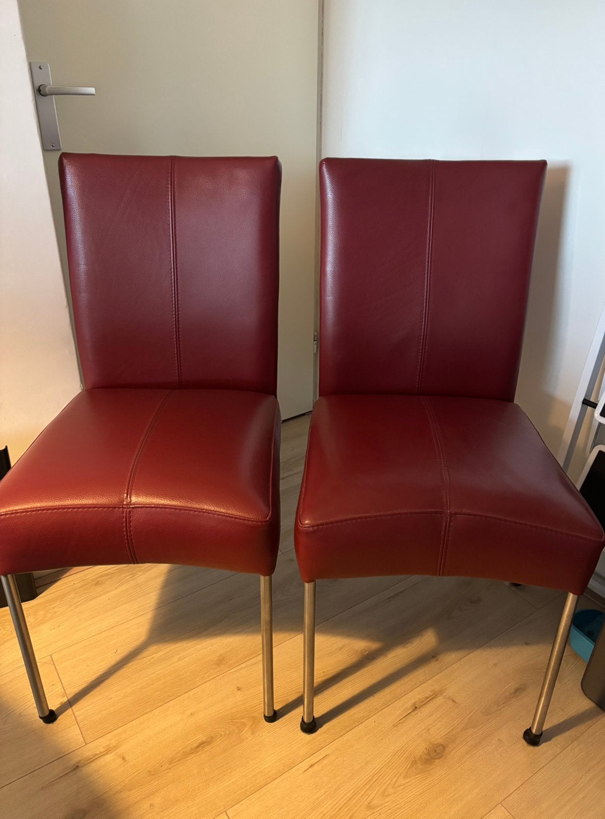 Bert Plantagie eetkamer stoelen. Twee stuks, Huis en Inrichting, Ophalen, Twee, Leer, Zo goed als nieuw