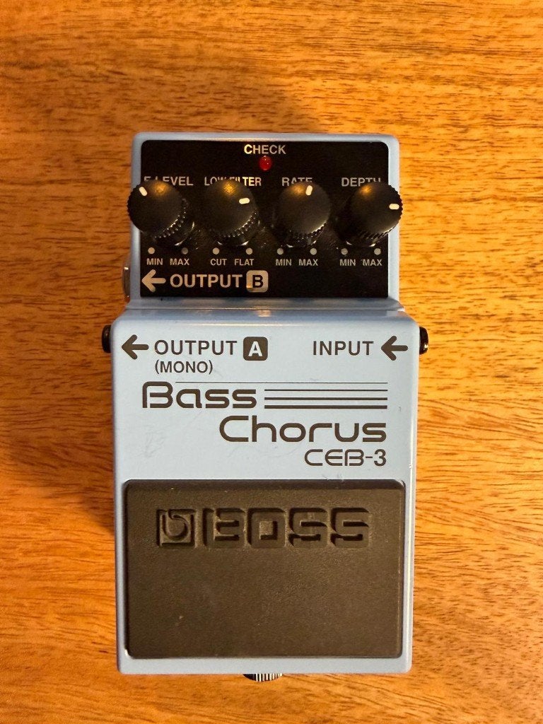Boss CEB-3 Bass Chorus, Ophalen, Zo goed als nieuw, Chorus