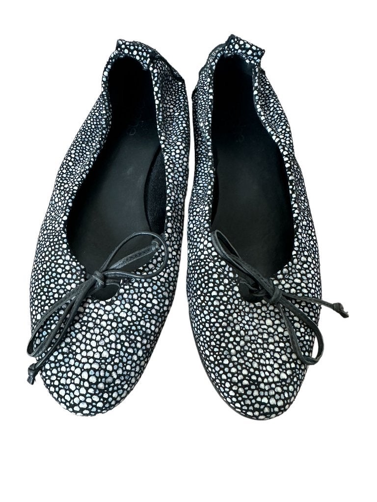 Arche platte schoenen 37, Kleding | Dames, Schoenen, Zwart, Nieuw, Ophalen of Verzenden, Sneakers of Gympen