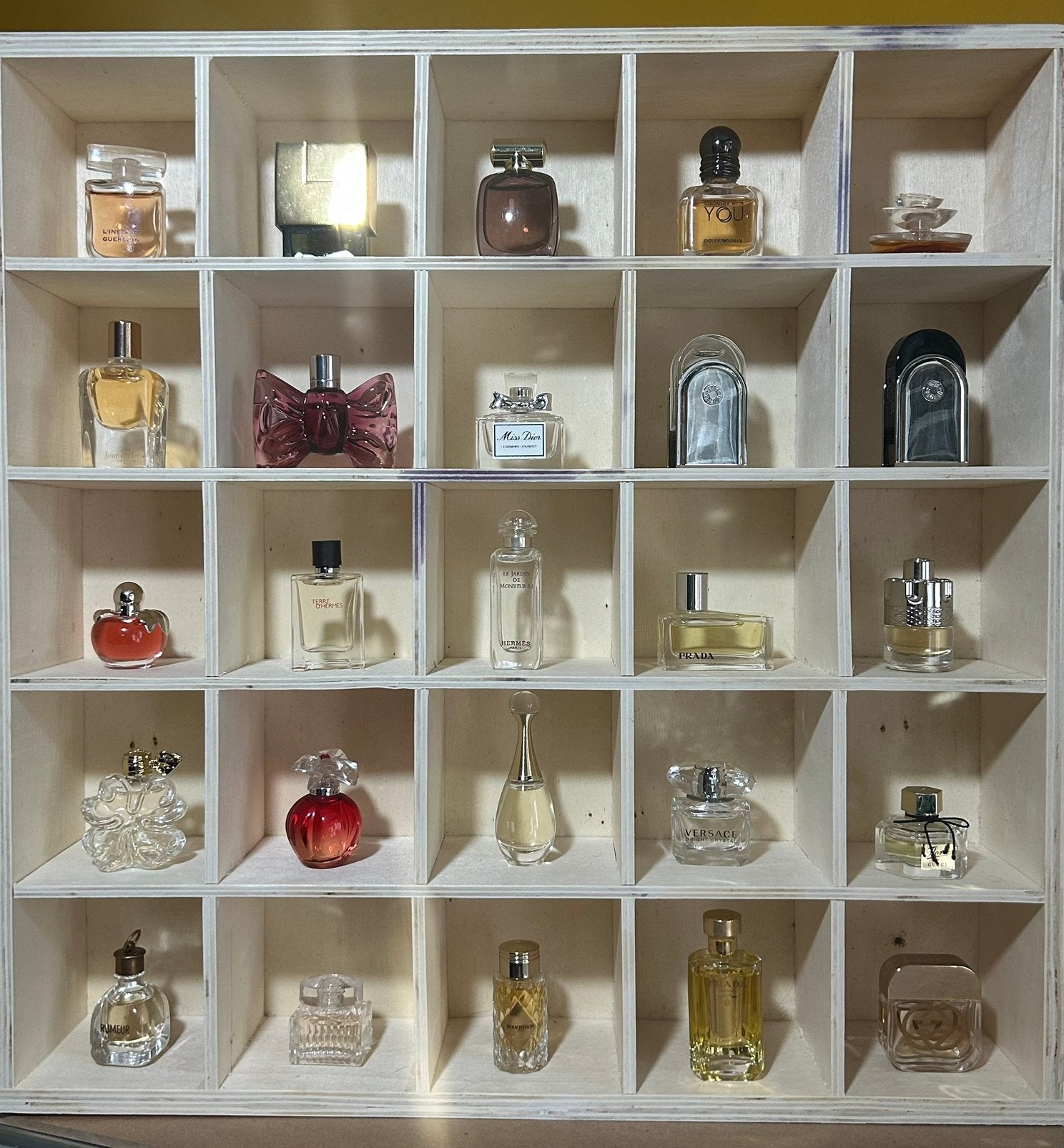 Verzameling van parfum miniaturen ~ nieuw, Ophalen of Verzenden, Nieuw, Miniatuur, Gevuld