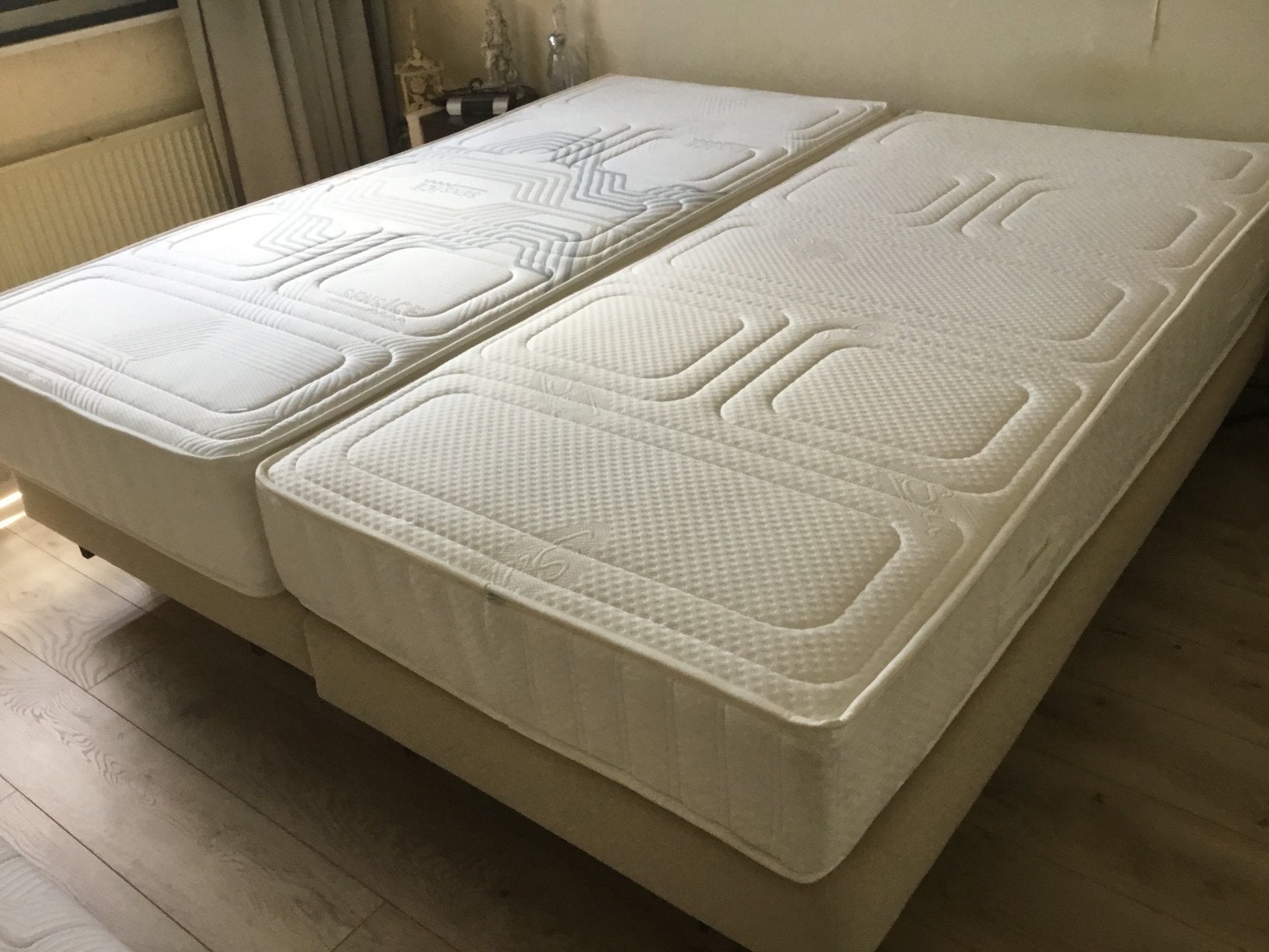 Matrassen, Ophalen, 90 cm, Eenpersoons, Nieuw