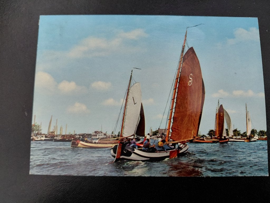 Skutsjes van Leeuwarden, gelopen, 1974, Verzenden, 1960 tot 1980, Gelopen, Friesland