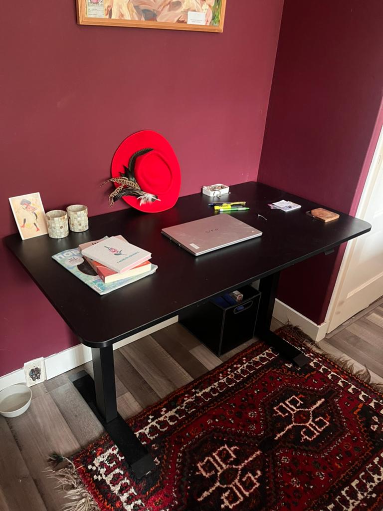 laag geprijsd!! Zit sta bureau, in hoogte verstelbaar bureau, Huis en Inrichting, Bureaus, Zo goed als nieuw, In hoogte verstelbaar