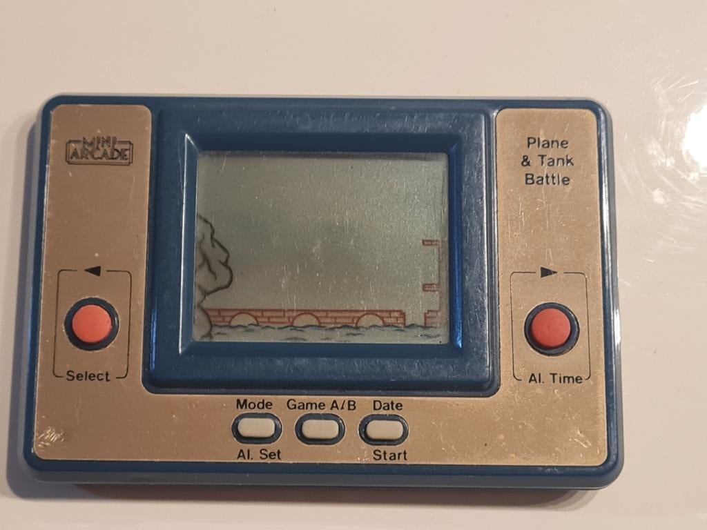 Radio Shack "Plane & Tank Battle mini arcade, Ophalen of Verzenden