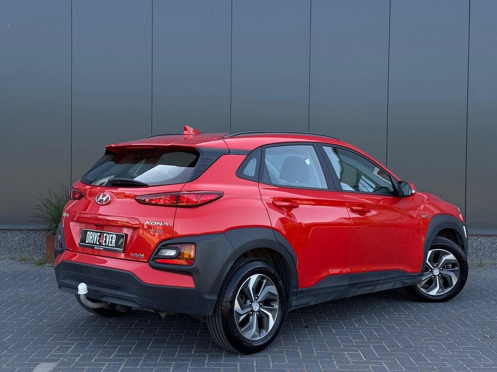 Hyundai Kona 1.6 GDI HEV Comfort HYBRID TREKHAAK | NAVI | CA, Auto's, Stof, Gebruikt, Zwart, Met garantie (alle)