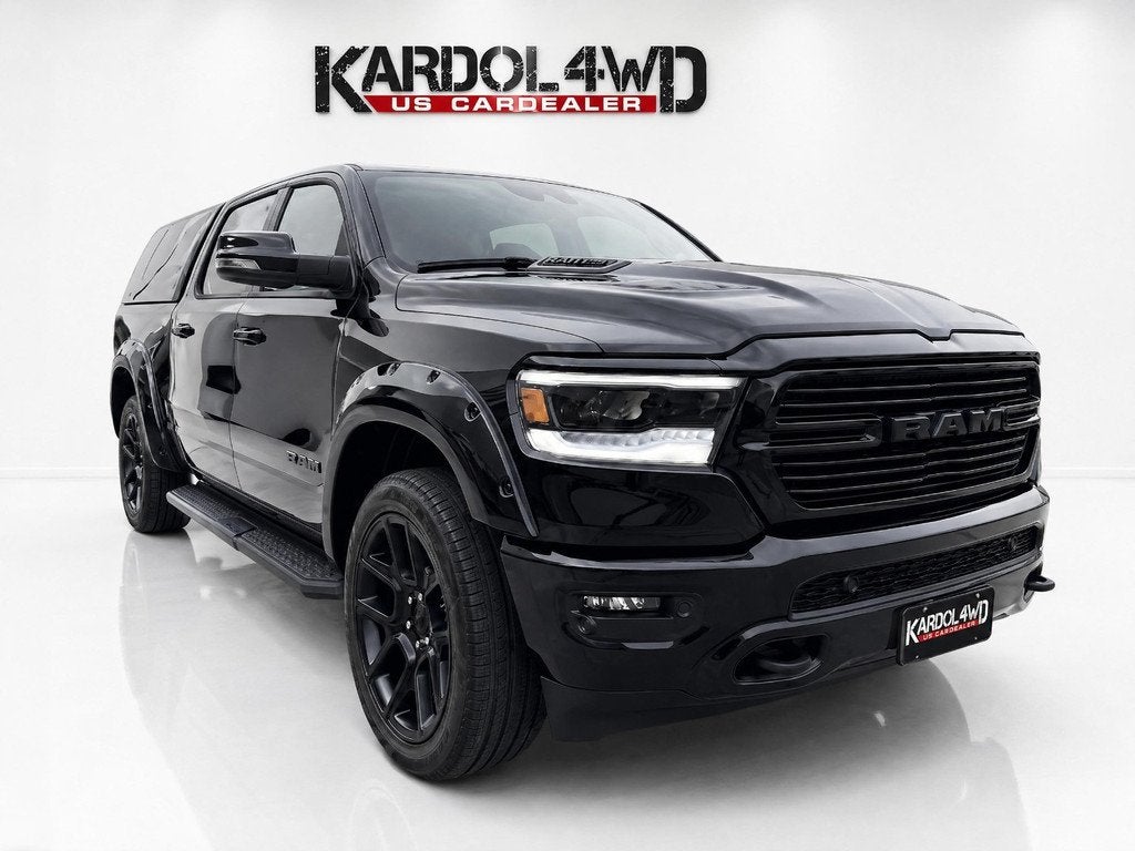 Dodge Ram 1500 5.7 V8 4x4 Crew Cab Laramie BPM VRIJ! | Panor, Automaat, Gebruikt, 5654 cc, Zwart