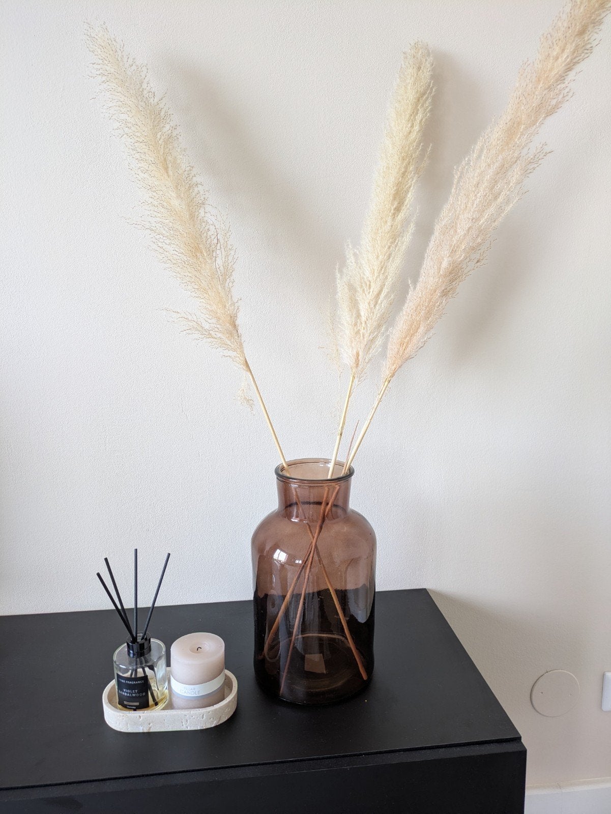 Vaas met pampusgrassen, Huis en Inrichting, Woonaccessoires | Vazen, Bruin, Ophalen, 31 cm, Glas