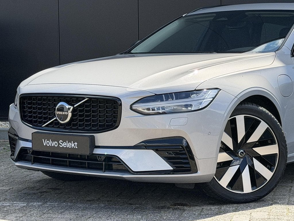 Volvo V90 2.0 T6 Plug-in hybrid AWD Ultra Dark 360 camera/ i, Auto's, Volvo, Automaat, 4 cilinders, 180 min, Zilver of Grijs